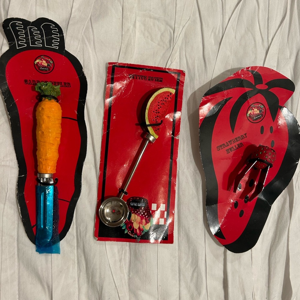 Charming Fruit and Vegetable Themed Kitchen Utensils